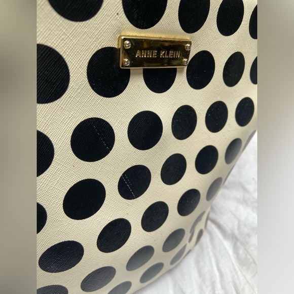 Anne Klein polka dot tote - Picture 4 of 13